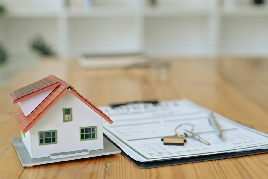 Home construction and loan financing